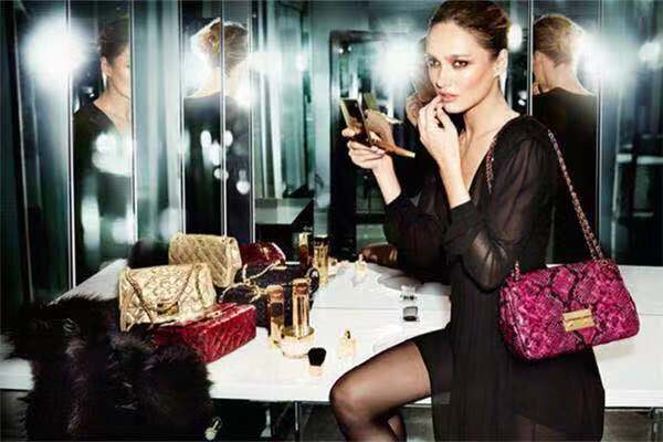 今天值得买的包包推荐学生,今日好看的包包推荐