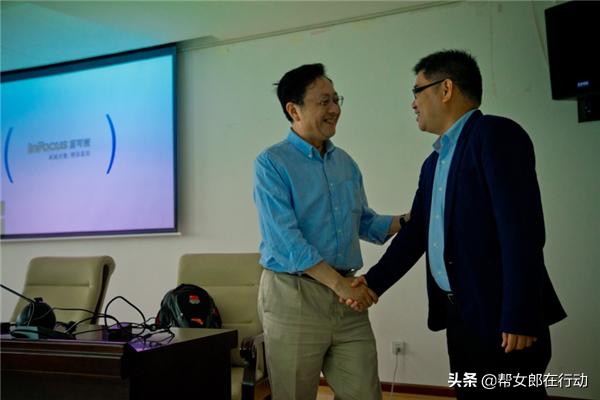 他山之石丨“拼”出新产业，小果子带来脱贫大希望，背后的故事都有啥