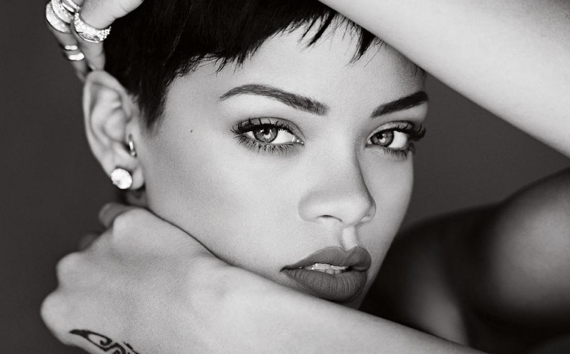 山东天后蕾哈娜代言,山东天后蕾哈娜走马现场版