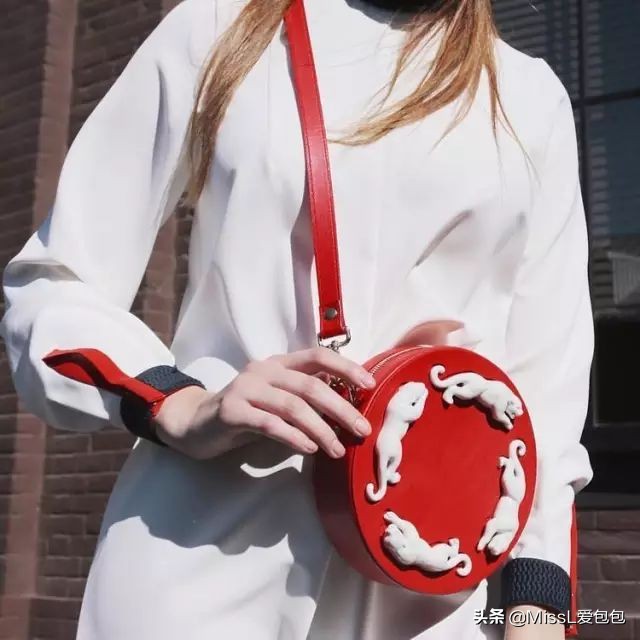 春夏十款必买轻奢包包,春夏推荐大牌包包