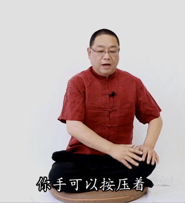 打坐双盘如何收功,初学打坐怎样才能练到双盘