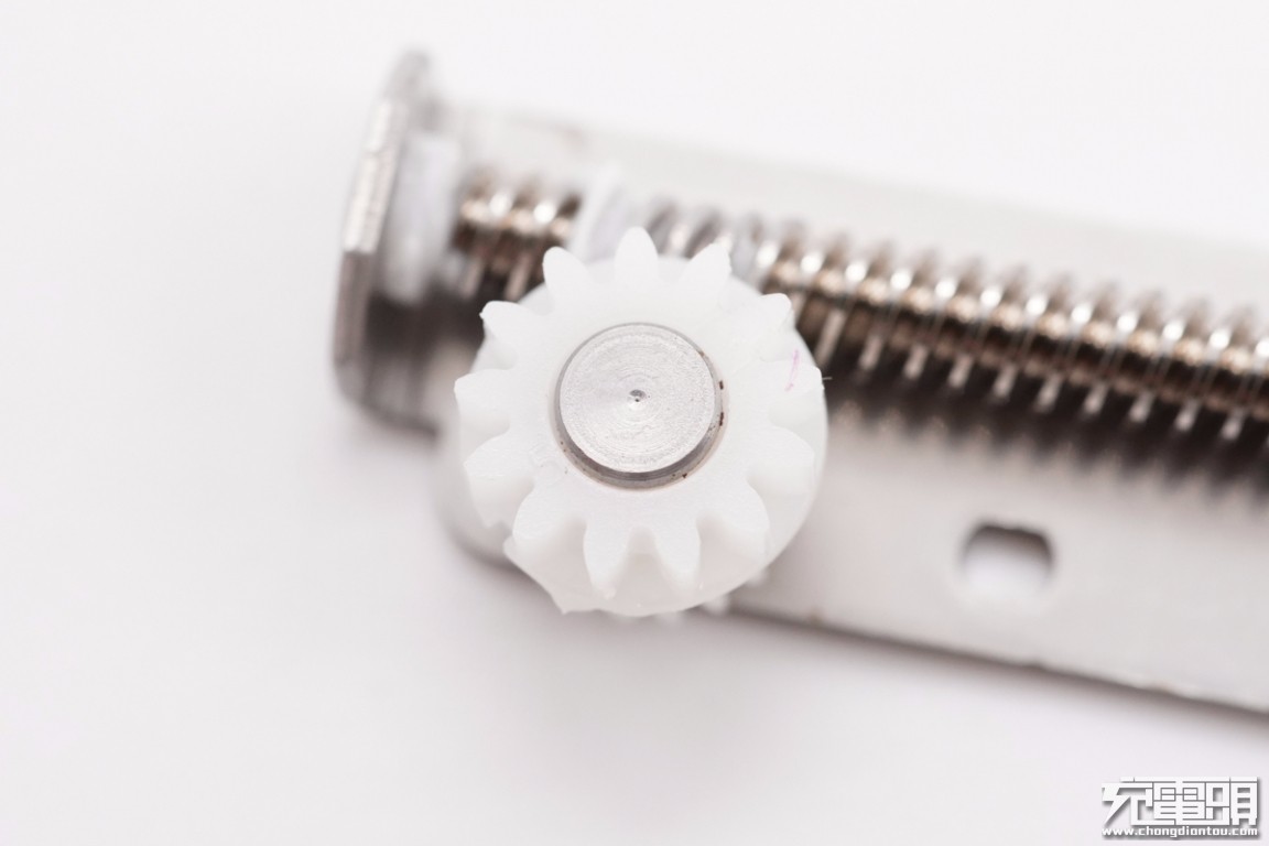 小米20w智能无线追踪式充电器缺点,小米智能追踪式无线充20w拆解