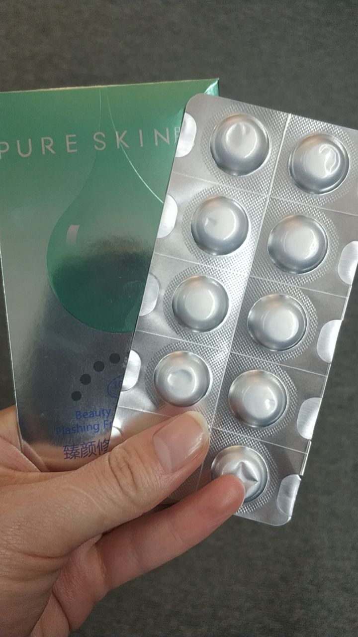 混油皮毛孔粗大怎么收缩毛孔,油皮毛孔大怎么护肤最好