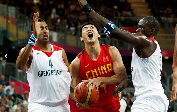 篮球为什么一直不如足球火爆,足球和篮球哪个能发展起来