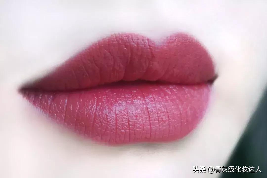 买到不喜欢的口红,显老气的口红怎么拯救