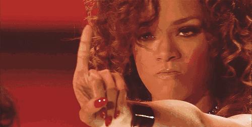 不要和用两个手机的人做朋友,不要和利用你的人做朋友