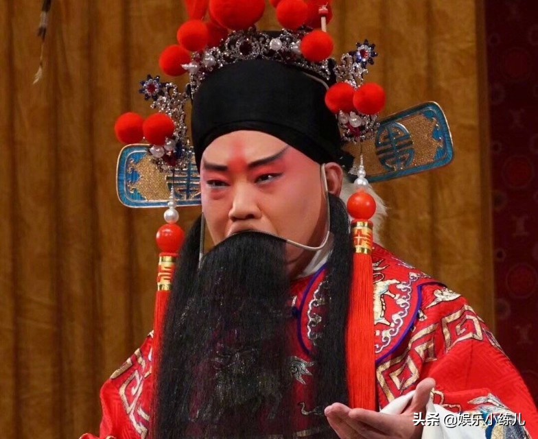 郭德纲评价梨园行,郭德纲唱戏真的是外行吗