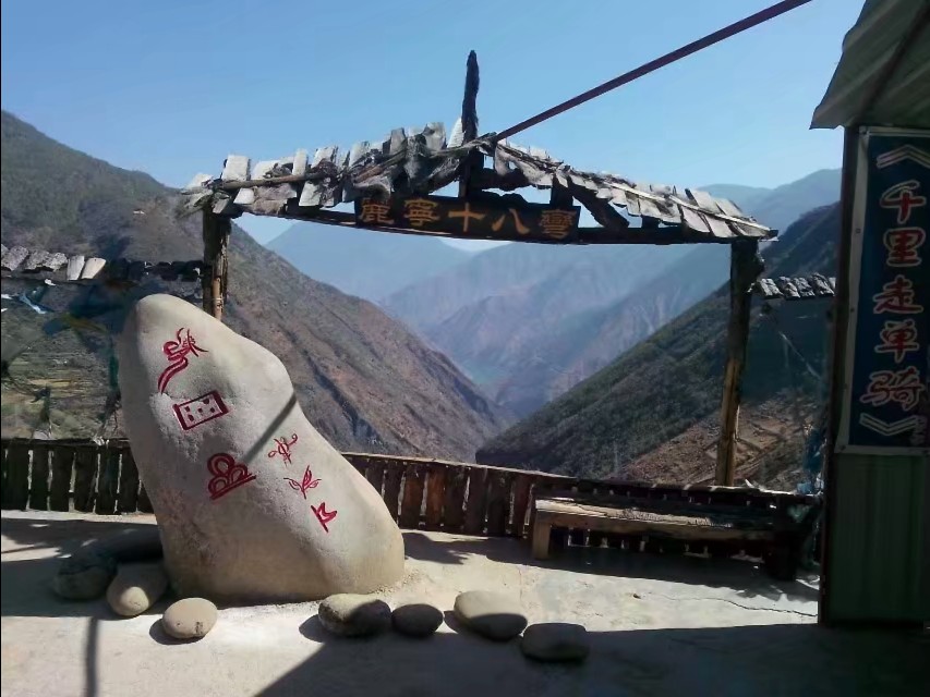 开大货车的真不容易啊,聊聊大货车那些事