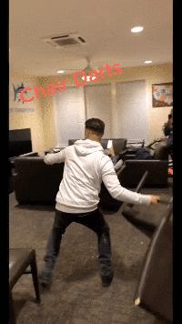 搞笑gif开心一刻我受了太多的委屈,开心一刻搞笑gif图