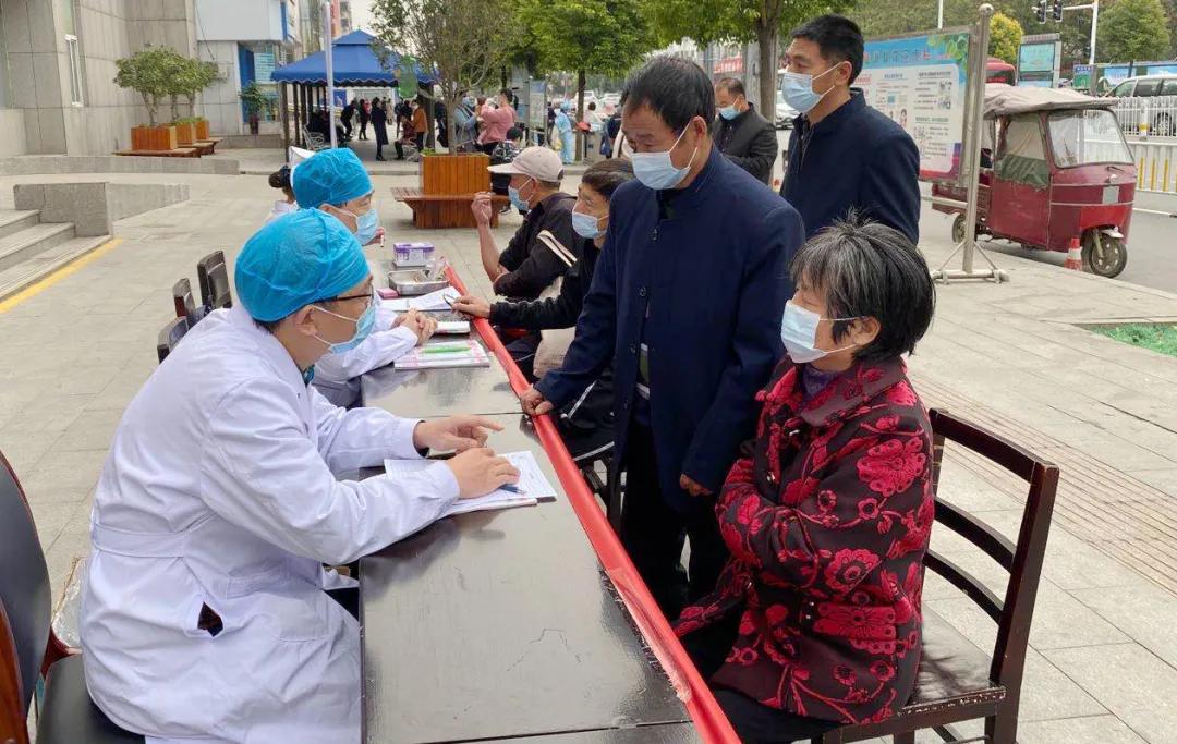 关注男性健康义诊,男性健康援助公益活动