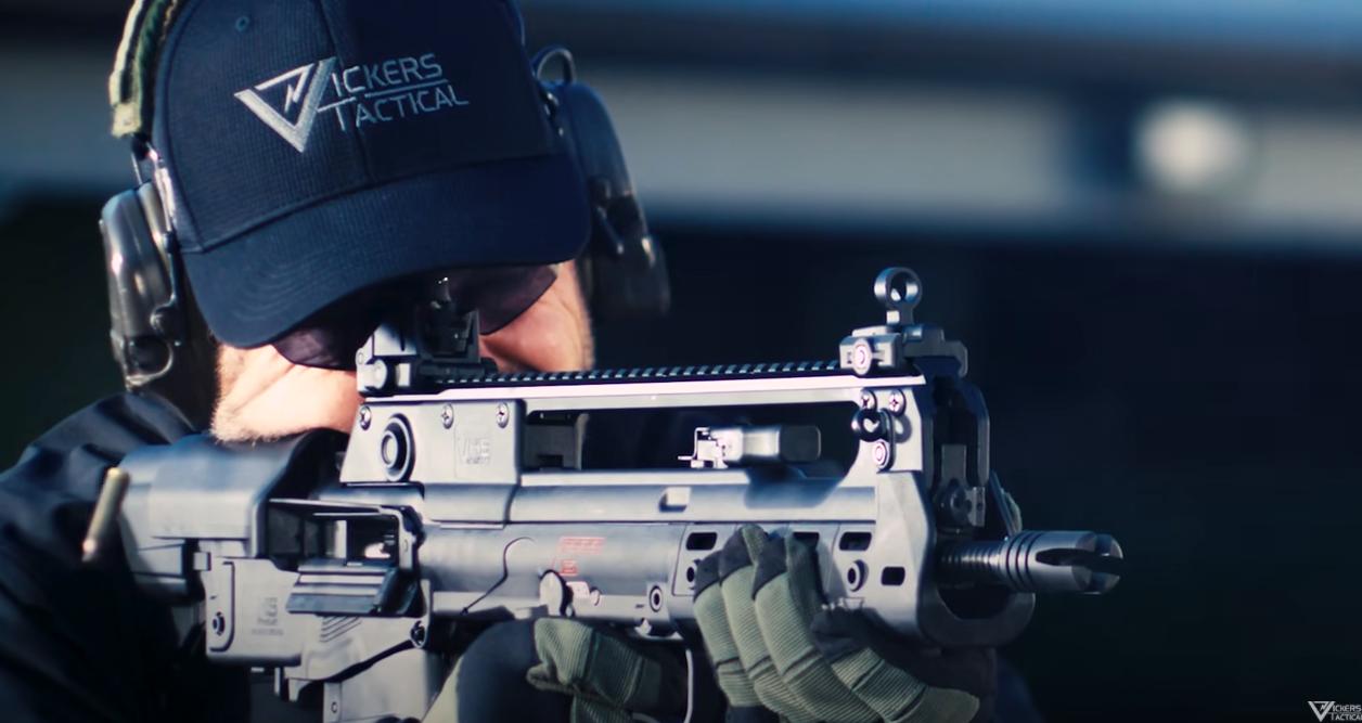 克罗地亚vhs2轻武器,法玛斯vhs2魔改