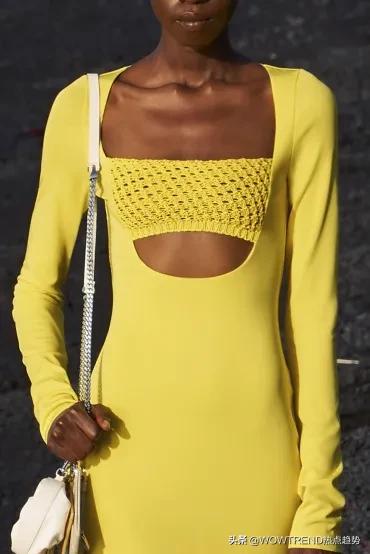 鍜枃鍤煎瓧琛ｆ湇,鍜枃鍤煎瓧2004