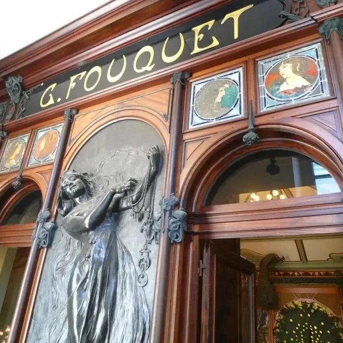 穆夏设计风格,阿尔丰斯·穆夏的设计风格