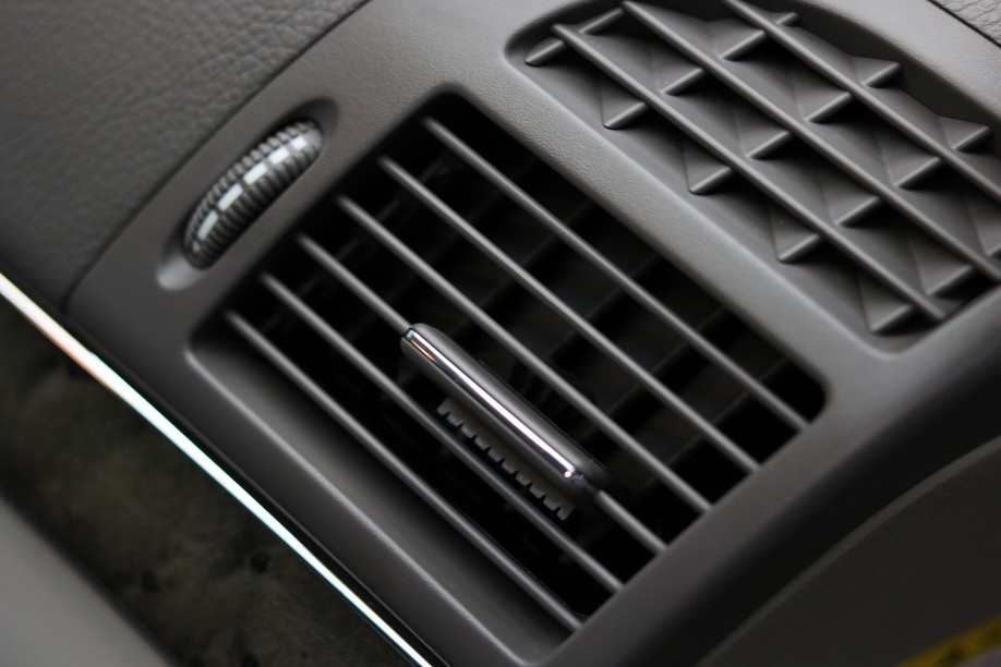 06年四眼奔驰e280多大排量,怪兽修车日记奔驰