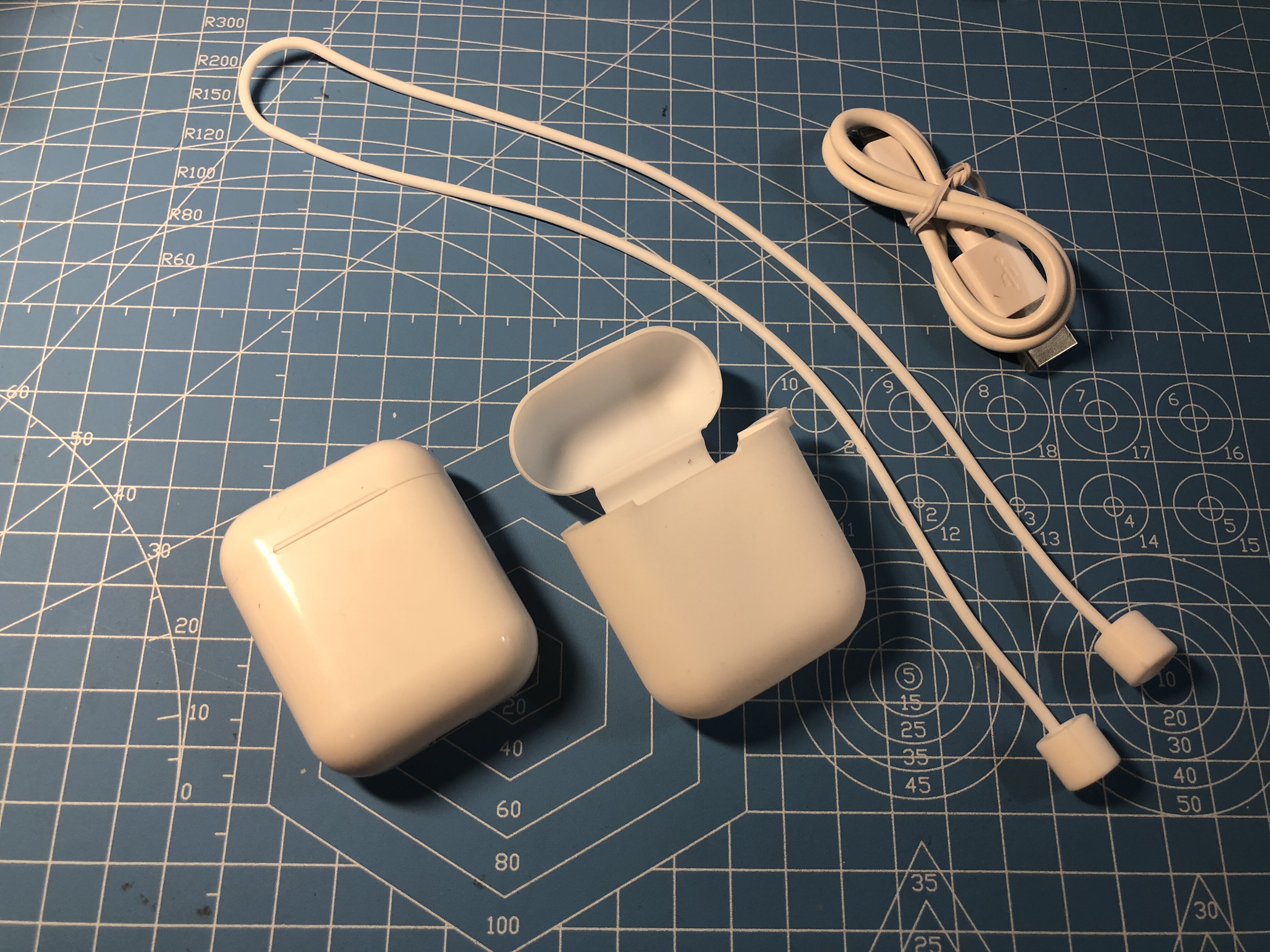 蓝牙耳机仿品哪种好,蓝牙耳机选入耳还是不入耳的