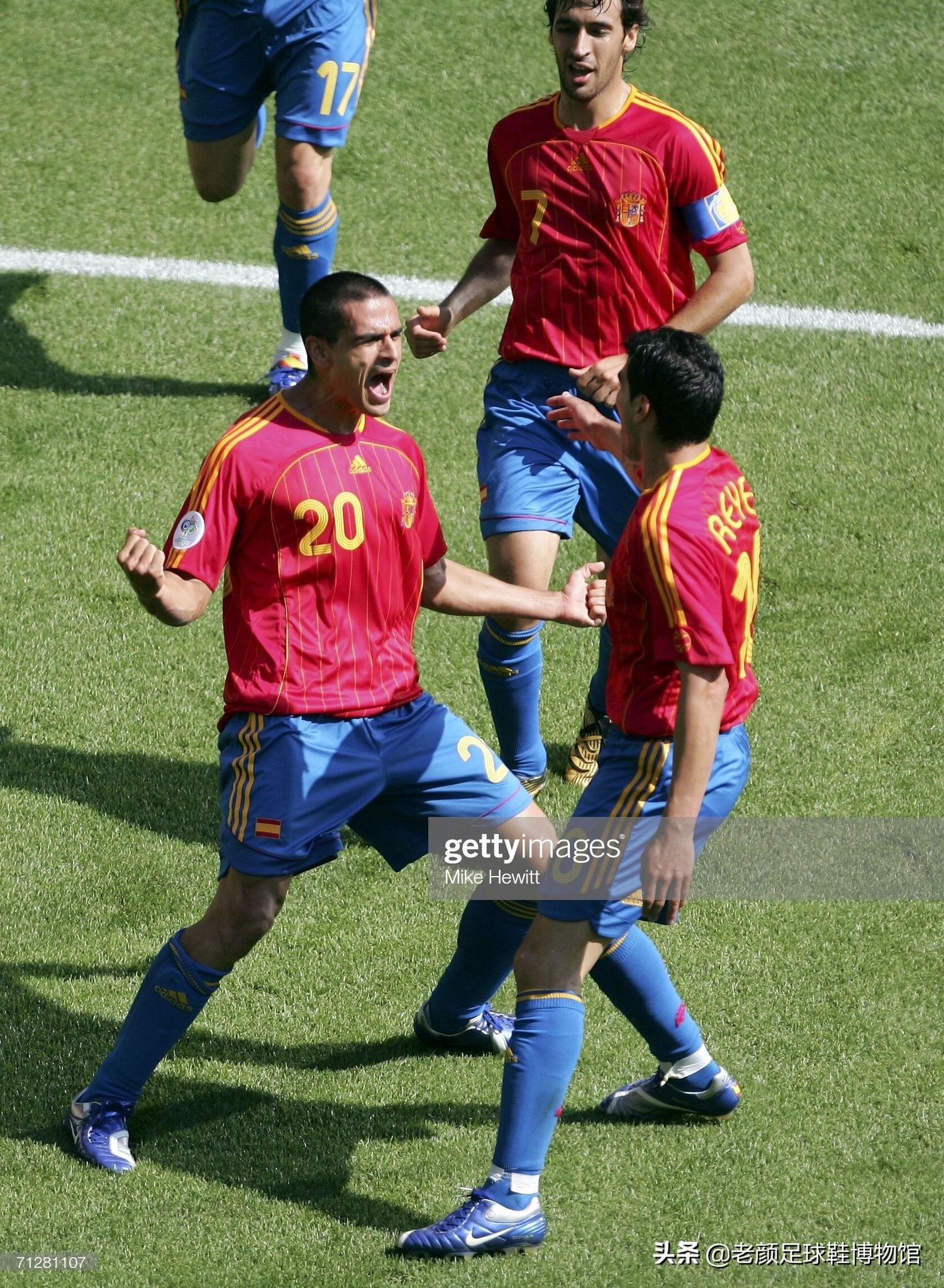 悲伤笼罩,悲伤笼罩巴黎