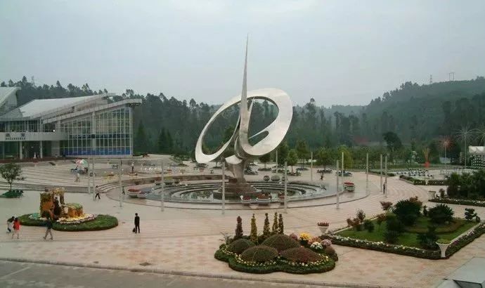 中国最值得去的10个5a级景区,最不值得去的5a级景区