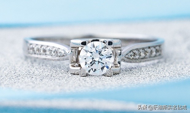 钻戒有划痕怎么处理,白金戒指刮伤人怎么处理