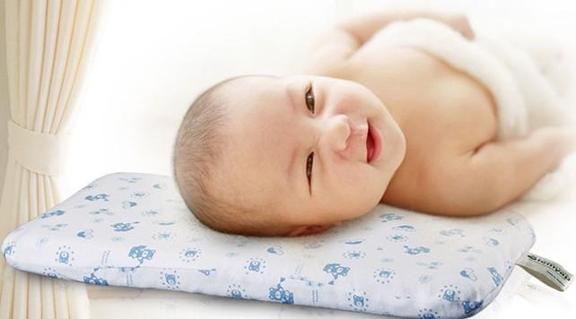 新生儿需要枕头垫脖子吗,新生儿需要哺乳枕吗
