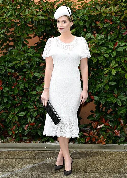 皇家时尚观察特别版:来自皇室最好的衣服和帽子