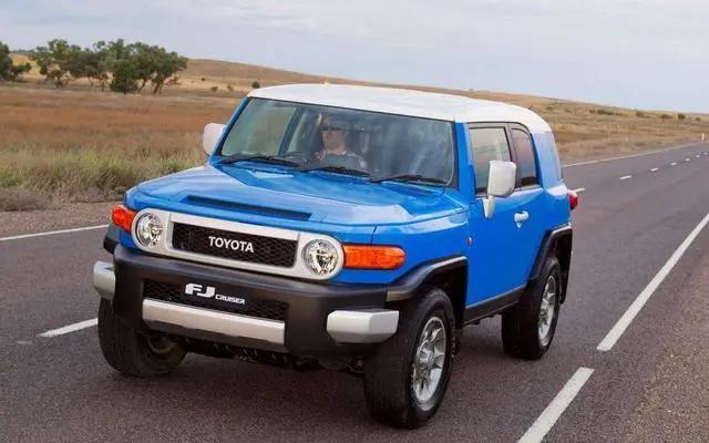 疯狂的陆巡,丰田陆巡霸道酷路泽