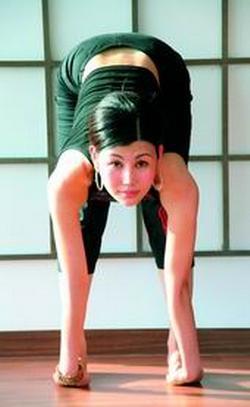 空中瑜伽倒立的好处是什么,为什么瑜伽一定要练倒立