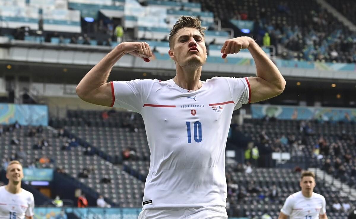 欧洲杯八强捷克与丹麦谁强,捷克vs乌克兰比分结果