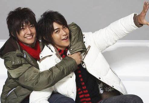 炎亚纶原来是飞轮海的吗,炎亚纶谈与飞轮海关系