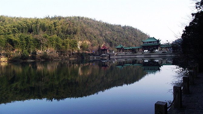 宜兴竹海山顶华南第一峰,宜兴华东第一竹海