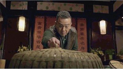 最新电影票房疯狂的外星人,疯狂的外星人票房保底28亿