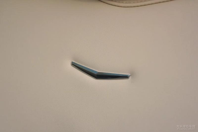 去车内甲醛异味用什么产品好,车内内饰异味严重怎样清除