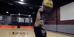 篮球新手怎样提高投球命中率,篮球技巧收藏夹