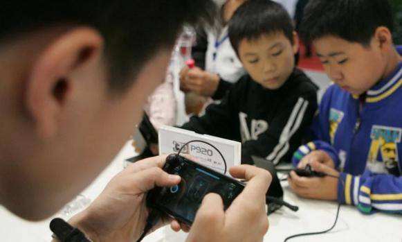 英雄联盟未成年防护机制,英雄联盟有成年人沉迷限制吗