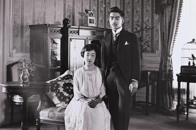 良子皇后为什么不喜欢美智子,良子皇后眯眯眼