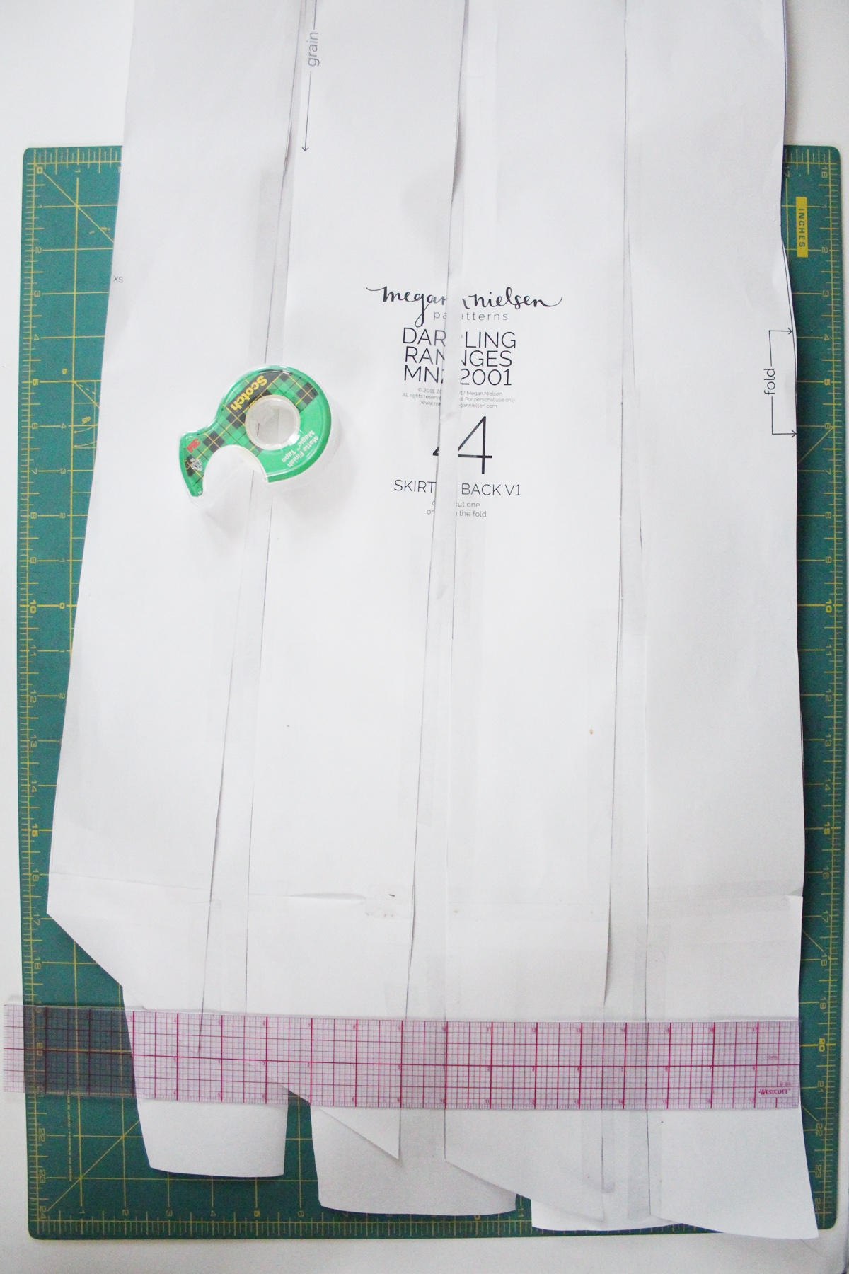 资深裁缝匠教你绘制连衣裙下摆裁剪图，学会这个小技巧，轻松绘制