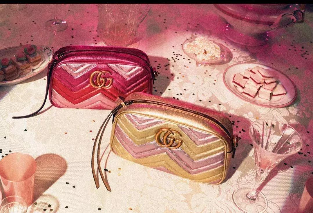 pradalv包,miumiu包包lv