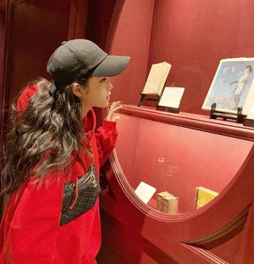 大牌卫衣不贵才几十,大牌平价好看卫衣