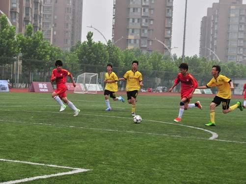 从“牢笼”到“球长”：让每一个足球都能回家