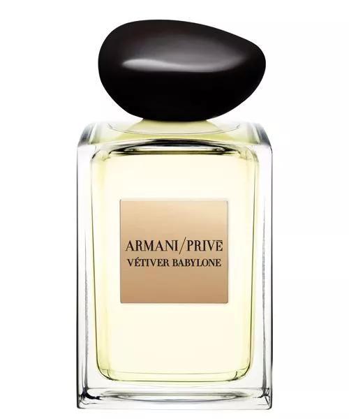 适合20岁女生的巴宝莉香水有哪些 (香奈儿邂逅香水哪个适合20岁女生)