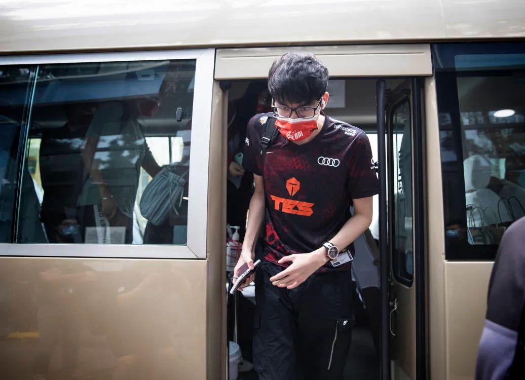 英雄联盟从0开始打到国服前十,2020年英雄联盟全球总决赛赛程表