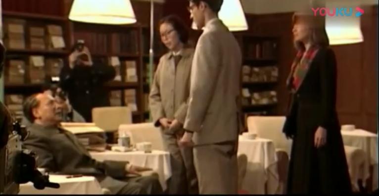 当一个人气场很强的时候,气场强大的人都懂得四个绝招