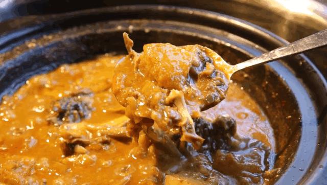 靠着这道菜这家店火了二十年,这家店仅凭一道菜火爆多年