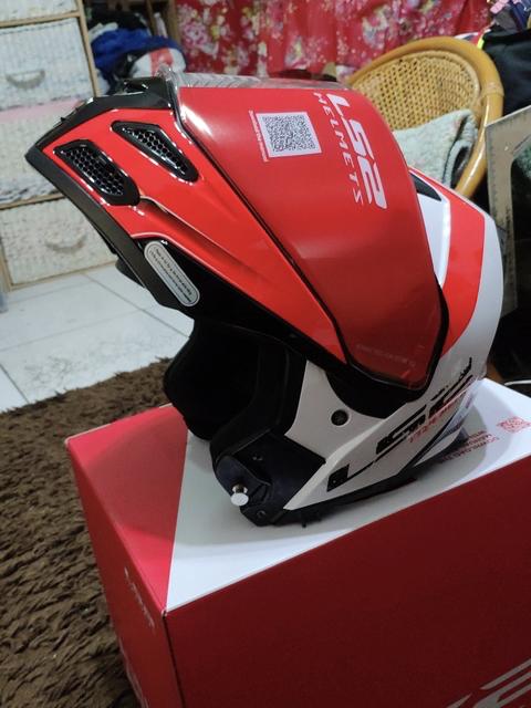 ls2ff399揭面盔开箱,跟ls2一样的揭面盔