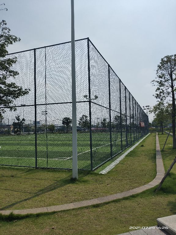 跑步运动的地方,适合跑步的运动场所