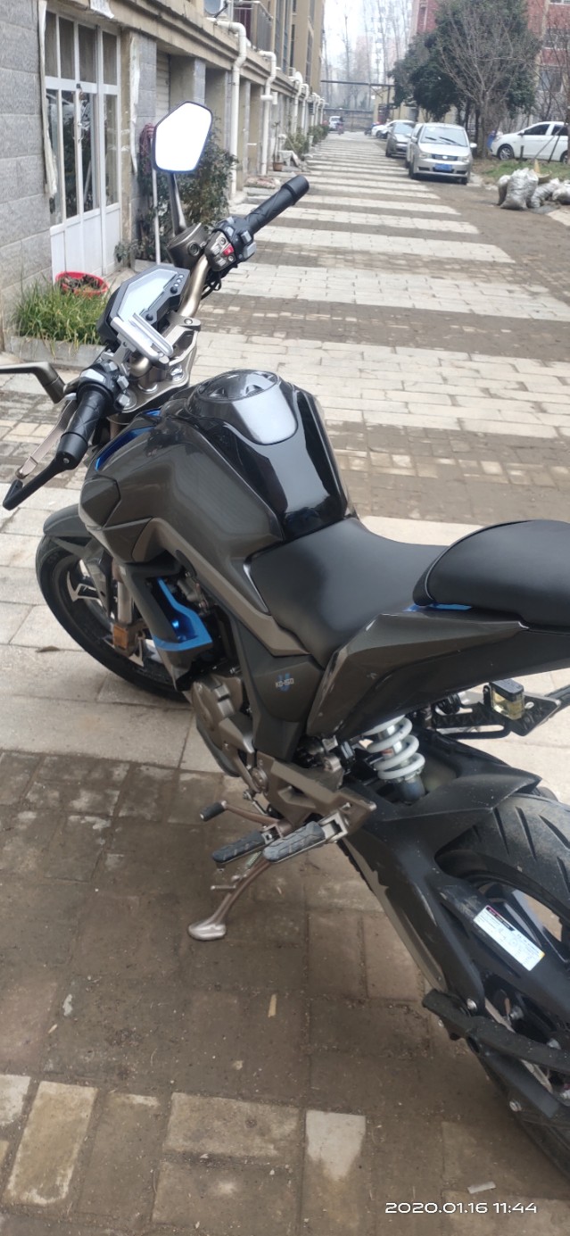 启典kd150-u入门机车,启典kd150u骑行