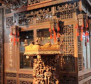 史上最贵的木雕龙标价9.38亿,还有哪些天价文玩你不曾见过?