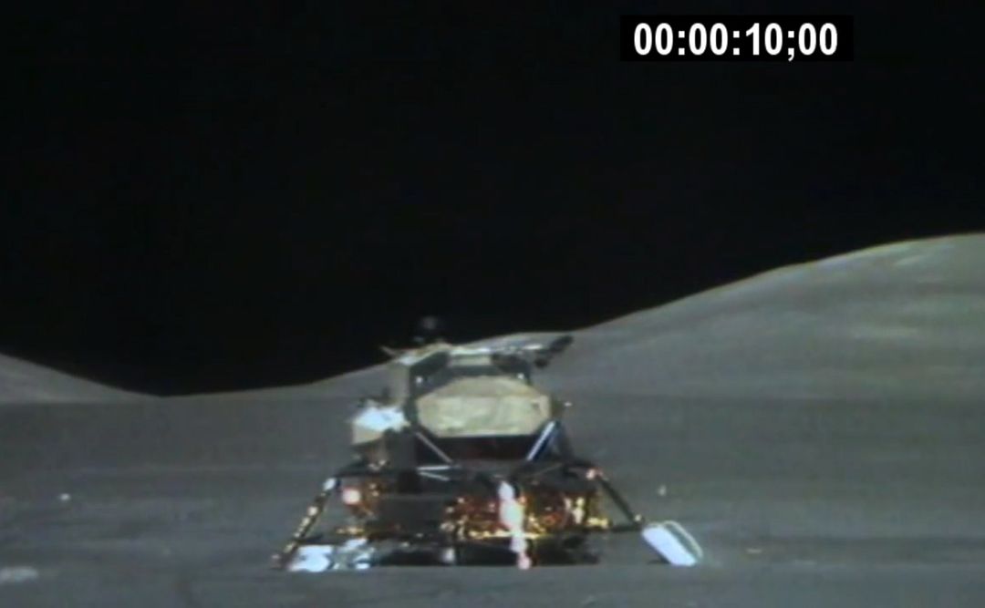 阿波罗飞船降落点在月球背面吗,阿波罗登月飞船内部解析