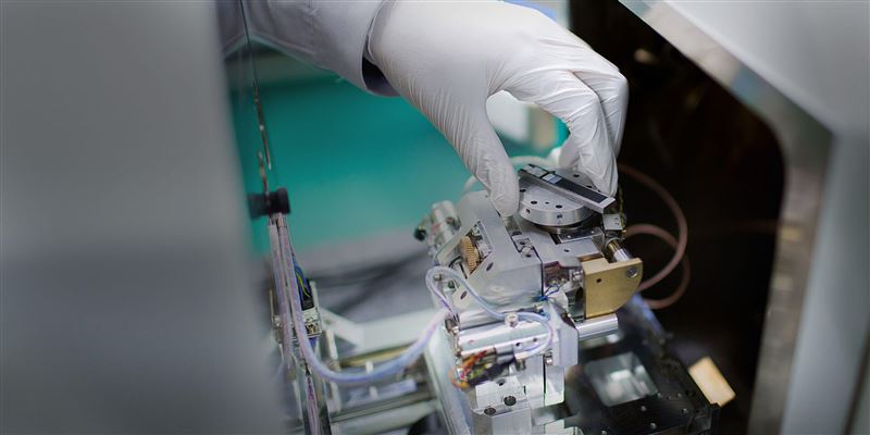 套牢中该割肉还是抄底,套牢和割肉