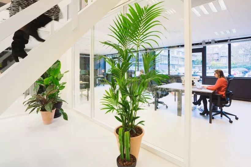 我用了一个方法，顺利让客户买了三款产品