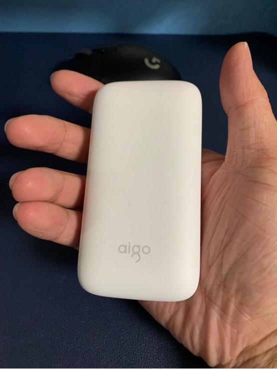 aigo爱国者移动电源f20000,爱国者移动电源新款